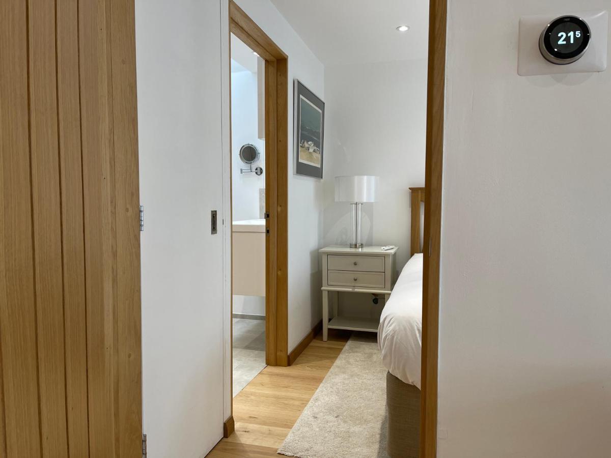 Apartament Whitley Old Garage Zewnętrze zdjęcie